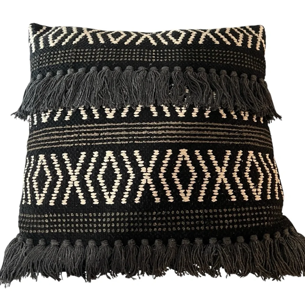 Boho Tribal Print Tassel Decorative Accent Pillow